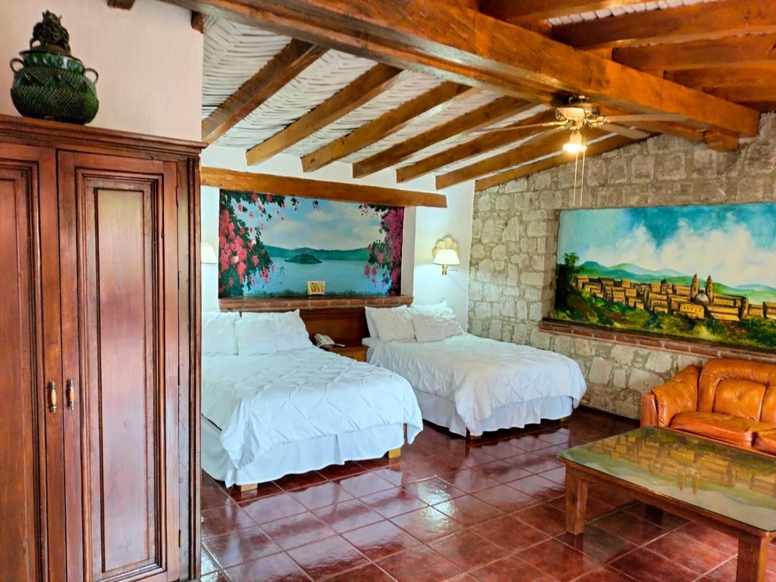 Villa San Jose Hotel & Suites Морелия Экстерьер фото